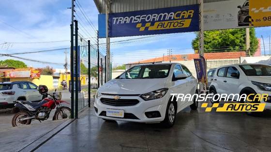 CHEVROLET ONIX 1.0 MPFI LT 8V FLEX 4P MANUAL CHEVROLET ONIX 1.0 MPFI LT 8V FLEX 4P MANUAL
